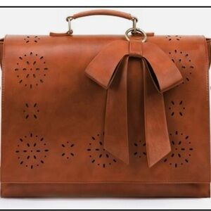 Ecosusi Vegan brown laptop briefcase with detachable bow and strap Excellent con